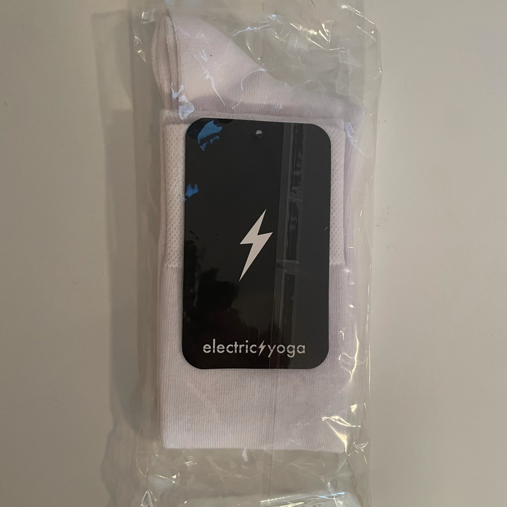 ✨Free w bundle - Long Electric Yoga Socks